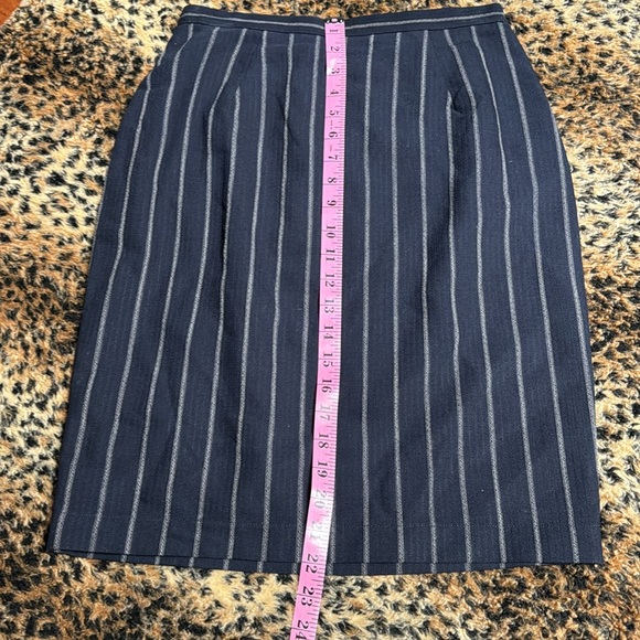 The ULTIMATE POWER SUIT Vintage Thierry Mugler Navy White pinstripe suit S40 - Picture 5 of 12